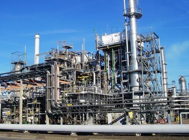 JUST IN: Dangote refinery begins diesel sale, marketers to get 1m liters each 1 20240402 181748