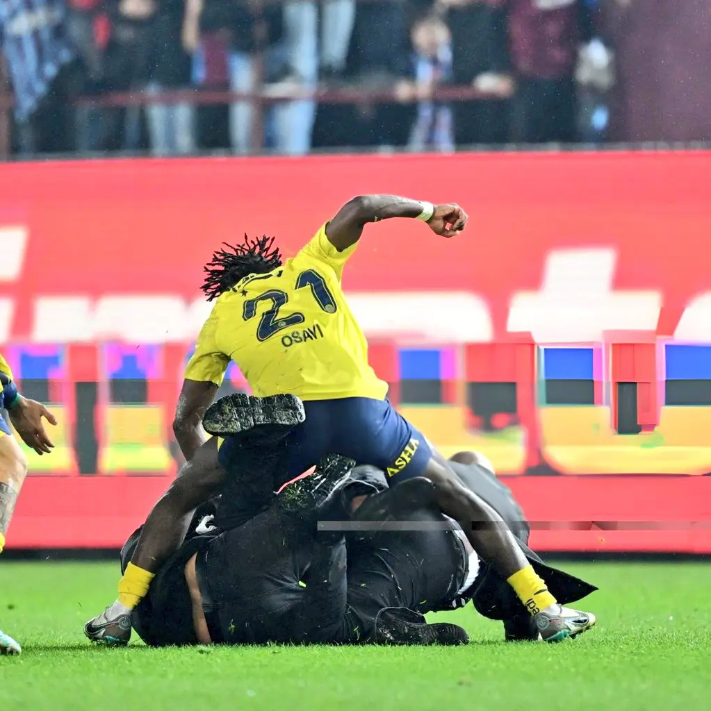 Osayi-Samuel's Turmoil: Super Eagles Star Under Scrutiny by Turkish Disciplinary Committee Following Altercation with Pitch Invaders 1 GI54g8vWgAAh4FH