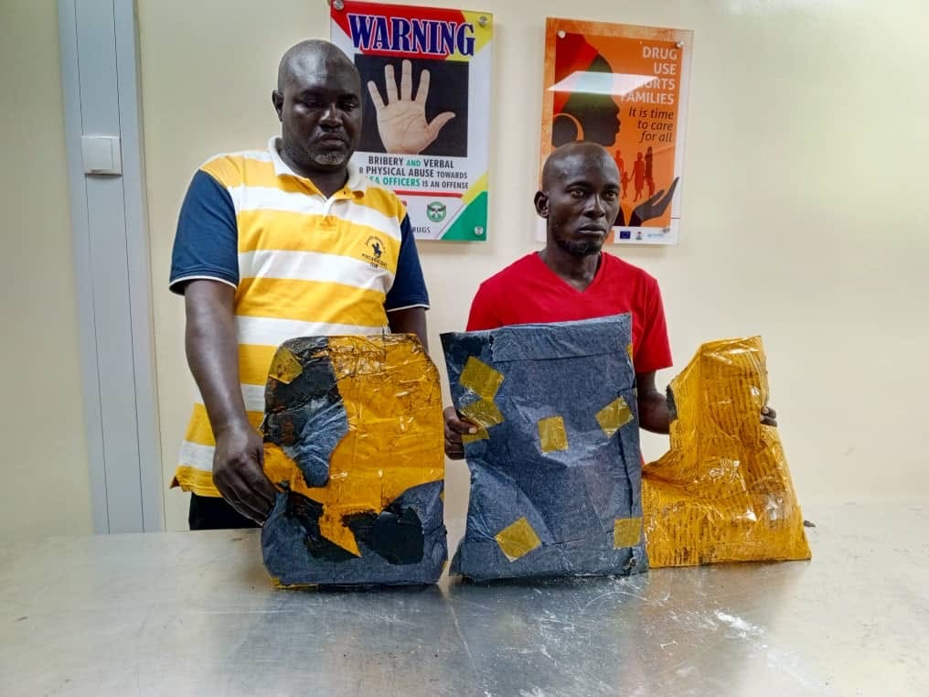 Drug Smuggling Attempt Thwarted: India-Bound Passenger Vomits and Excretes 80 Wraps of Cocaine at Lagos Airport 2 WhatsApp Image 2024 04 07 at 11.40.52 1 1712488597