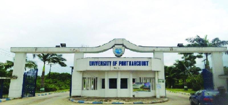 UNIPORT lecturer caught on camera allegedly sexually harassing a student in his office 1 images 14 8