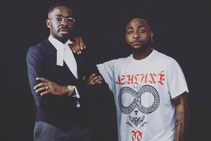 Davido debunks report that he sacked his lawyer and longtime friend, Bobo Ajudua, for emb£zzling his $370k 1 images 55 1 1