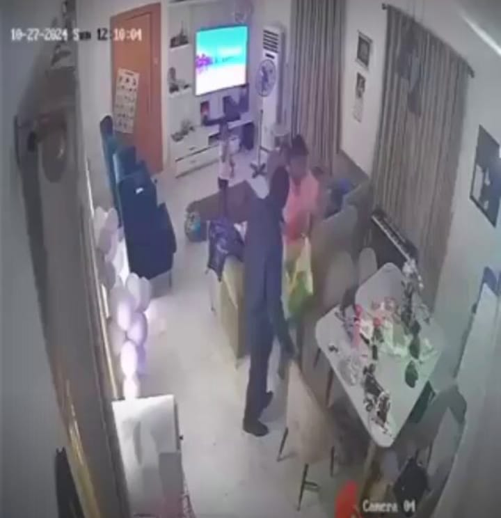 VIDEO: Nigerian Lawyer caught on camera physically assaulting his wife in front of their children. 1 Screenshot 20241027 193542