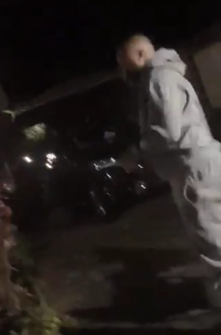 VIDEO: ‘𝐈’𝐥𝐥 make you disappear’ says Abia Rep, Alex Ikwechegh, who assaulted a bolt 𝐝𝐫iver in a viral video 1 Screenshot 20241028 104424