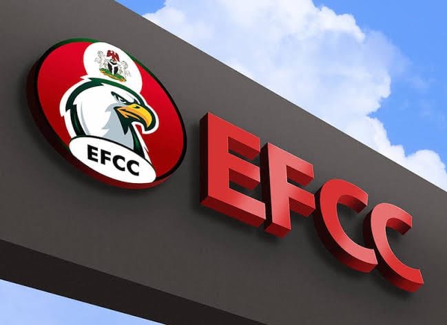 10 arrested as over $350,000 and jewellery vanish from EFCC office in Lagos. 1 images 6 1