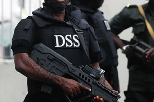 DSS arrests blogger for cloning its website to defraud people. 1 images 9 1 2