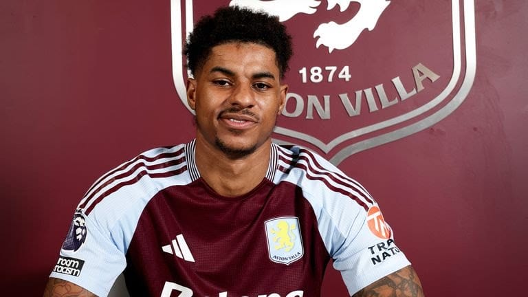 Aston Villa have signed Marcus Rashford on loan from Man Utd until the end of the season